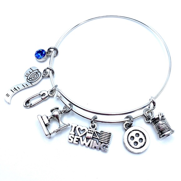 Seamstress Bracelet I Love Sewing - Picture 5 of 7